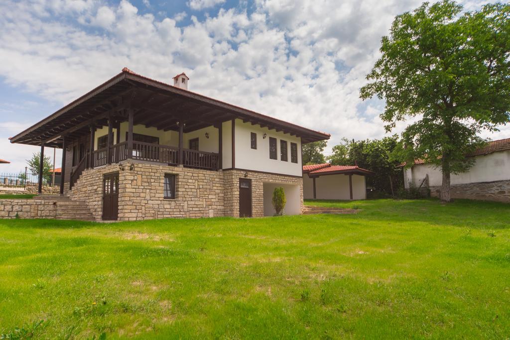 Complex Rayuvski Han Rayuvtsi Exterior foto